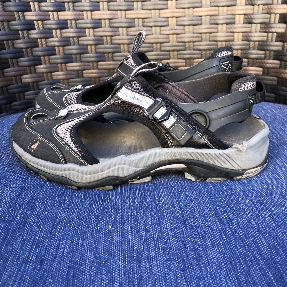 Ahnu Black and Gray Mesh Sandals